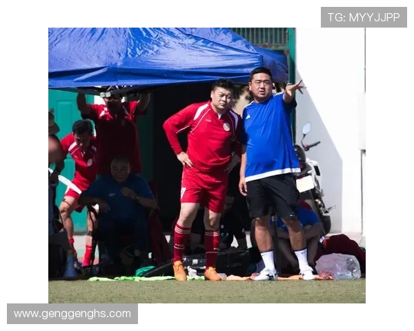 周磊足球生涯回顾与展望对话分享精彩瞬间与成长历程