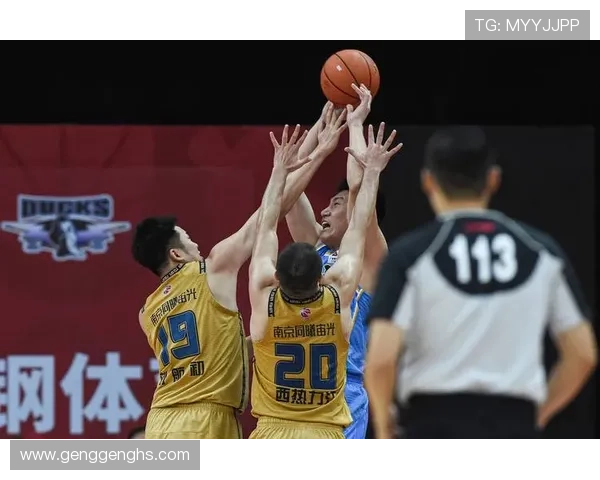 南京篮球队在全国锦标赛中的技术表现分析与点评全景回顾